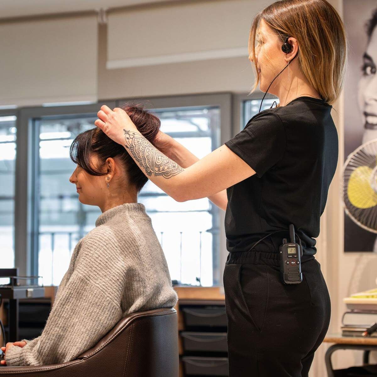 Midland BR180 talkie-walkie retail compact avec clip pivotant