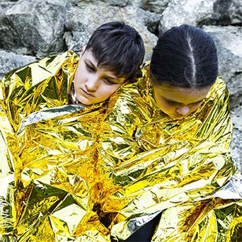 Contenu complet du Midland EK35 avec talkies XT30 et powerbank ER300